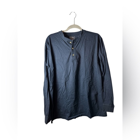 L.L. Bean Traditional Fit Henley Shirt Navy Blue Men’s Large - Picture 1 of 4